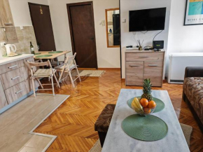 Apartman 25